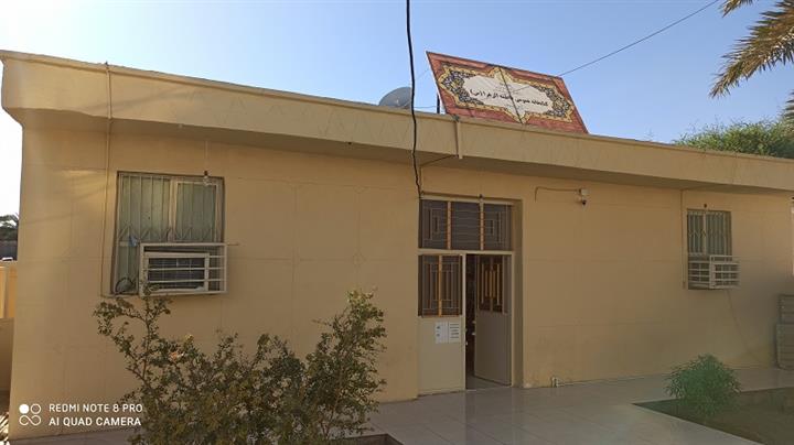 ورودی کتابخانه